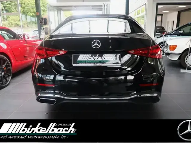 Mercedes-Benz C 200