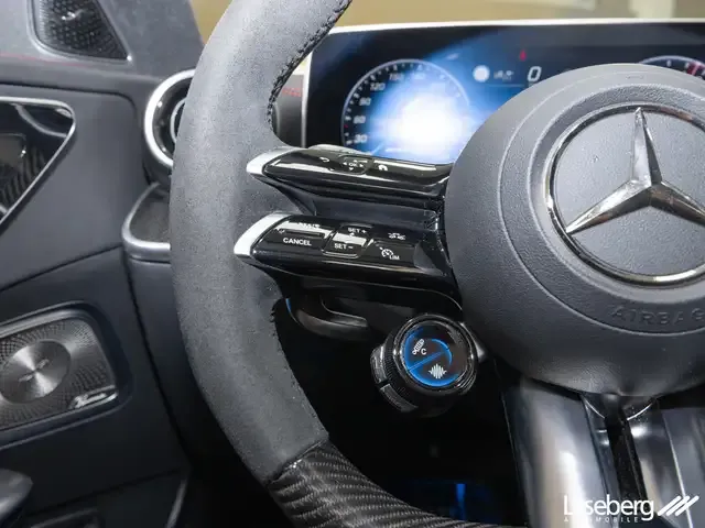 Mercedes-Benz C 63 AMG