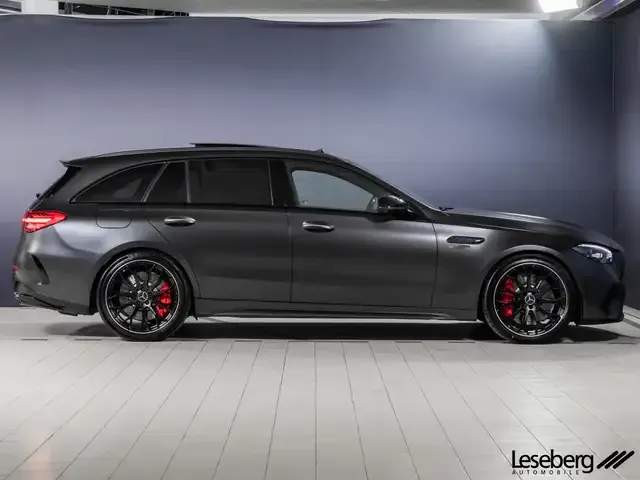 Mercedes-Benz C 63 AMG