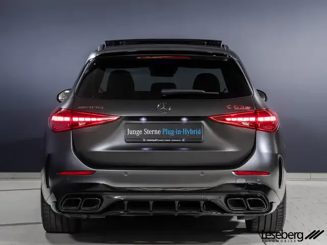 Mercedes-Benz C 63 AMG