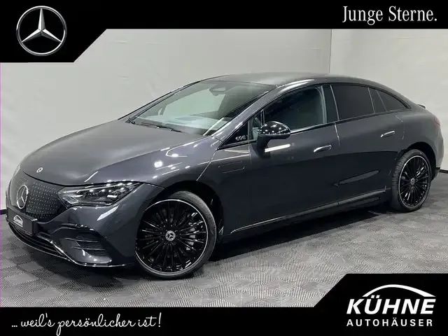 Mercedes-Benz EQE 300