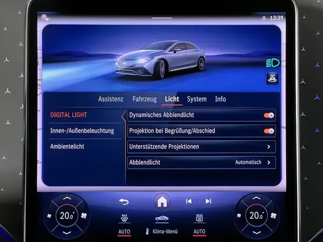 Mercedes-Benz EQE 300