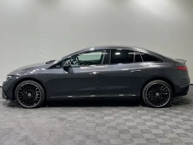 Mercedes-Benz EQE 300