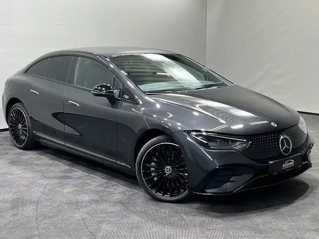 Mercedes-Benz EQE 300