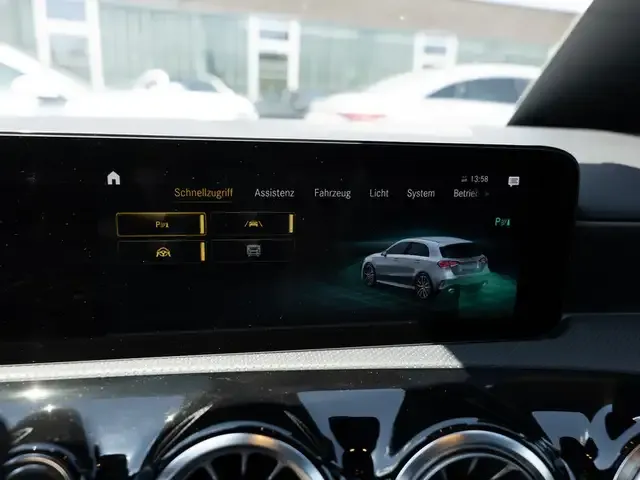 Mercedes-Benz A 35 AMG