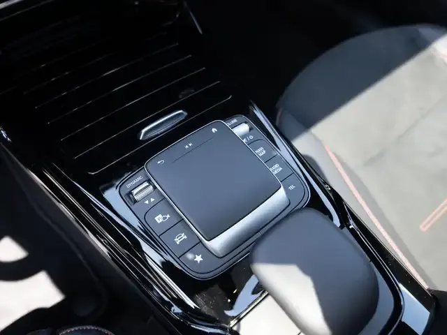 Mercedes-Benz A 35 AMG