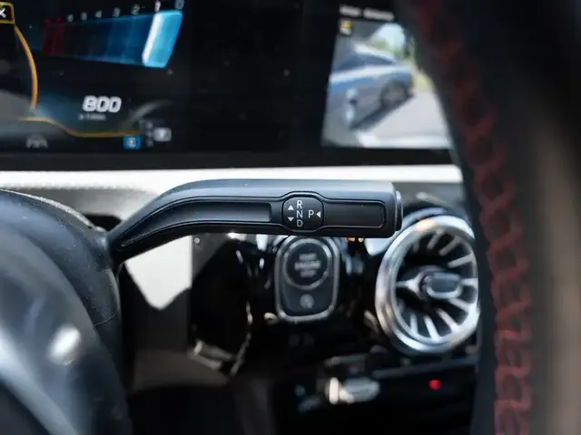 Mercedes-Benz A 35 AMG
