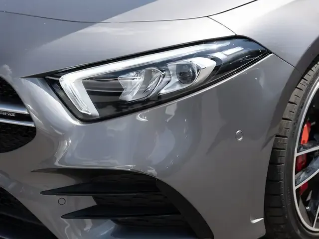 Mercedes-Benz A 35 AMG