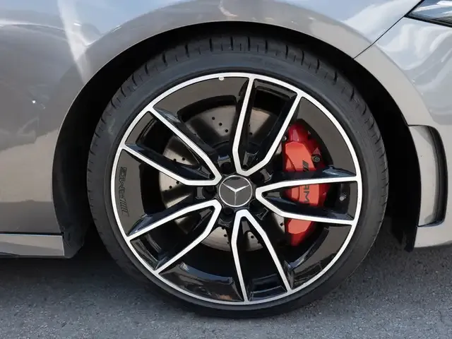 Mercedes-Benz A 35 AMG