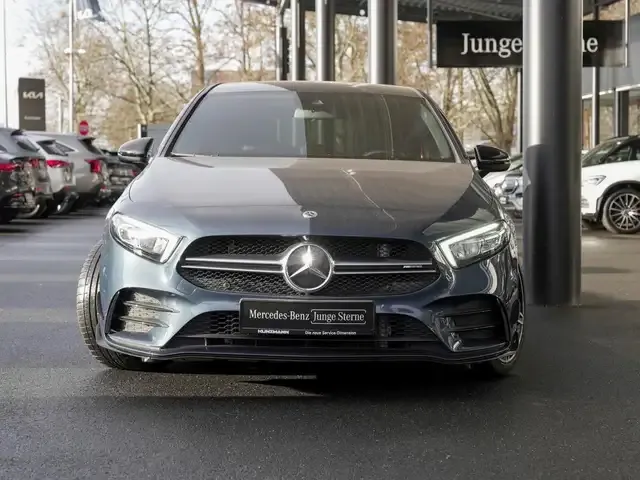 Mercedes-Benz A 35 AMG