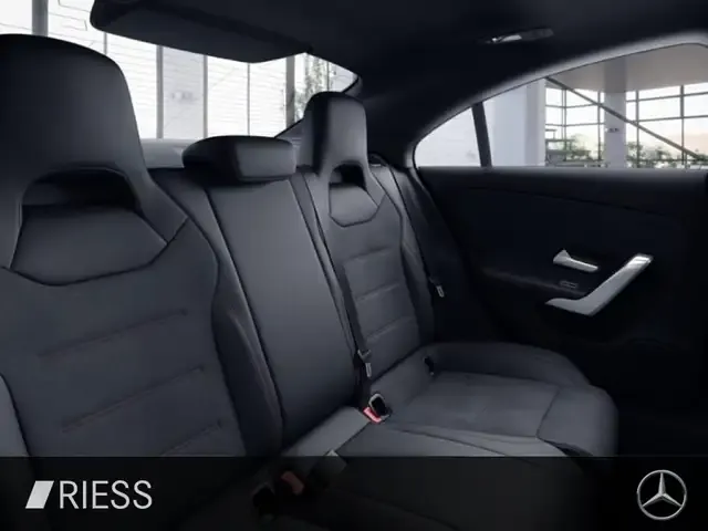 Mercedes-Benz CLA 250