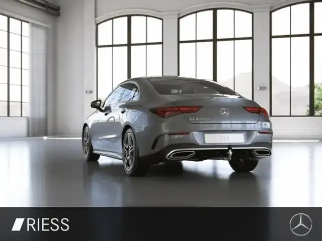 Mercedes-Benz CLA 250