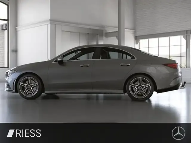 Mercedes-Benz CLA 250