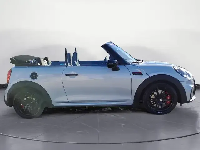 MINI John Cooper Works Cabrio