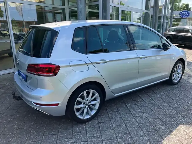 Volkswagen Golf Sportsvan