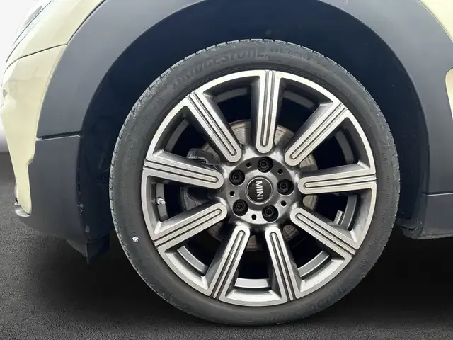 MINI Cooper S Clubman