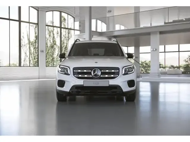 Mercedes-Benz GLB 200