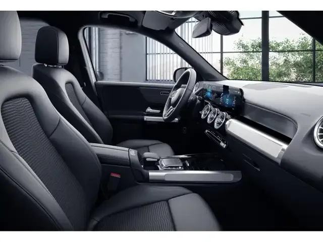 Mercedes-Benz GLB 200