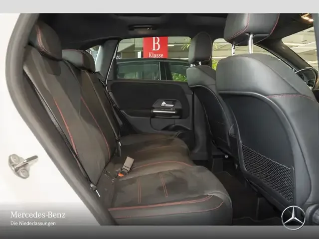 Mercedes-Benz B 250
