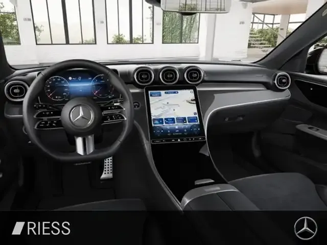 Mercedes-Benz C 220