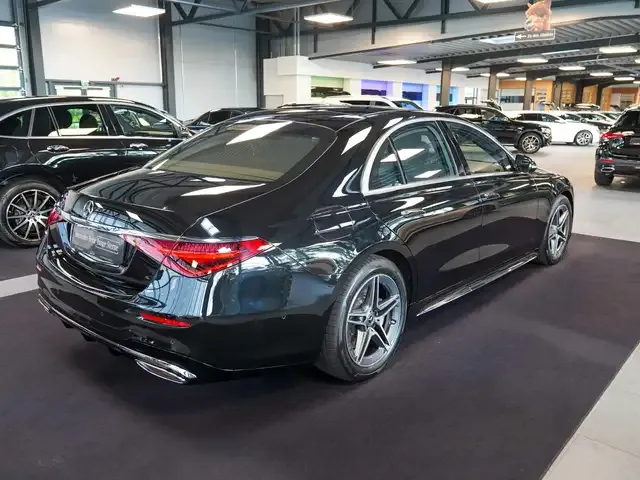 Mercedes-Benz S 500