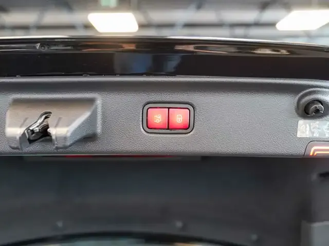 Mercedes-Benz S 500
