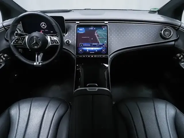 Mercedes-Benz EQE 300