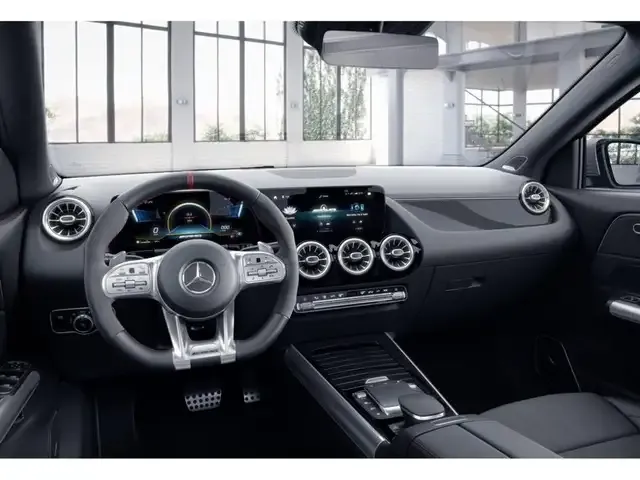 Mercedes-Benz GLA 35 AMG