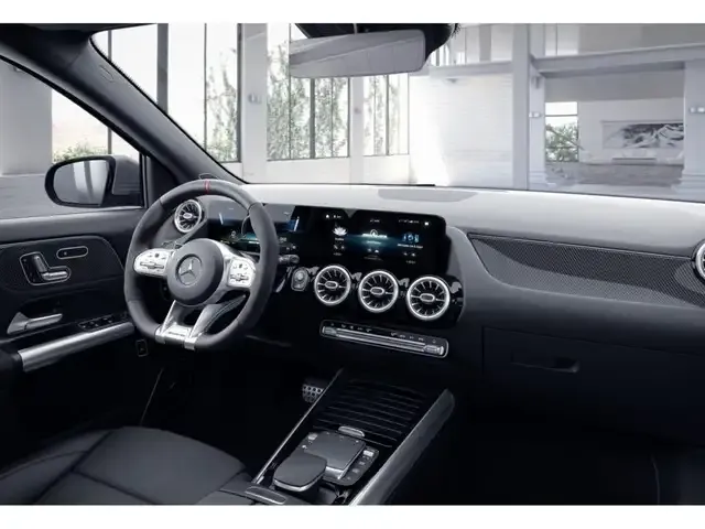 Mercedes-Benz GLA 35 AMG
