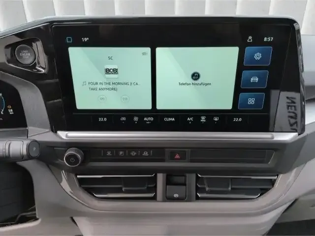 Volkswagen T7 Caravelle