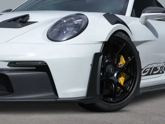 Porsche 992