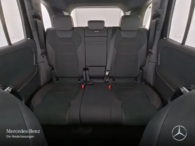 Mercedes-Benz EQB 250