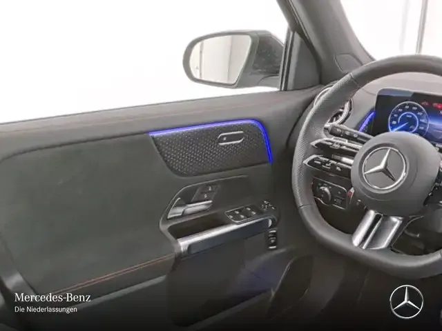 Mercedes-Benz EQB 250