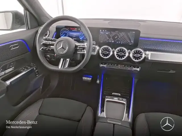Mercedes-Benz EQB 250
