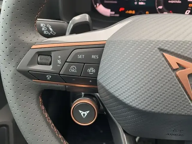 CUPRA Leon
