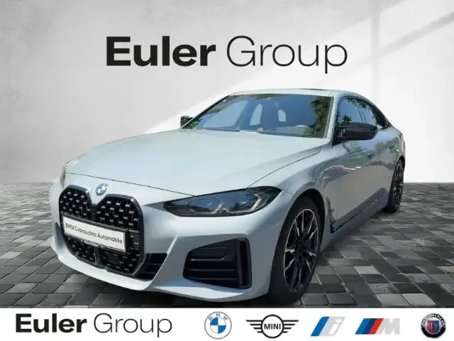 BMW 440