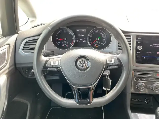 Volkswagen Golf Sportsvan