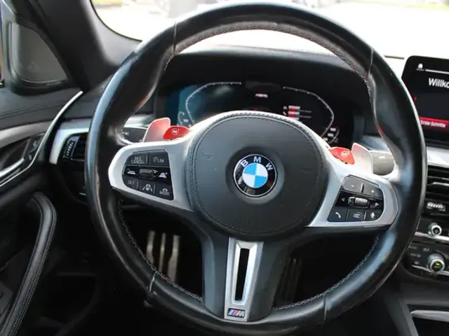 BMW M5