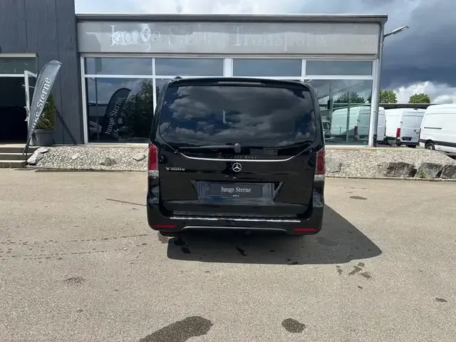 Mercedes-Benz V 300