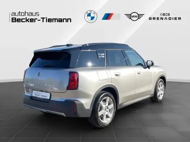 MINI Cooper D Countryman