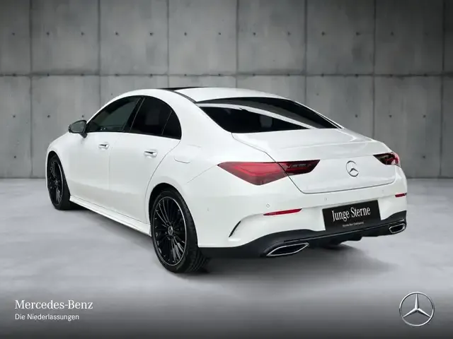 Mercedes-Benz CLA 200