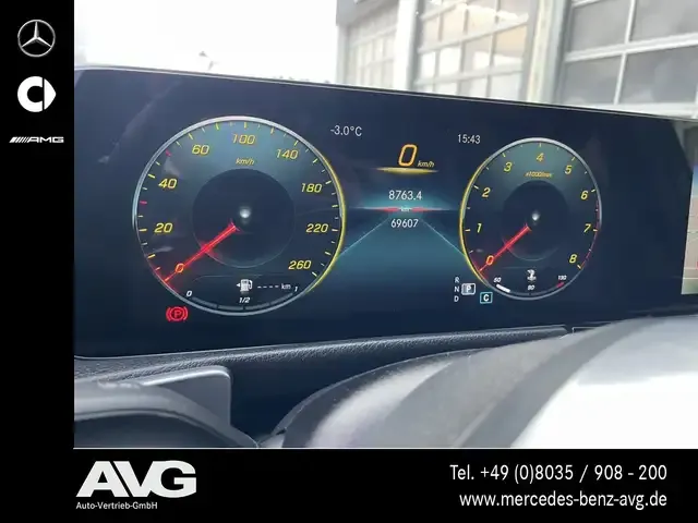 Mercedes-Benz GLB 250