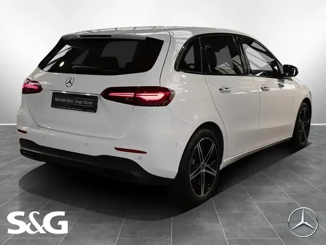 Mercedes-Benz B 200