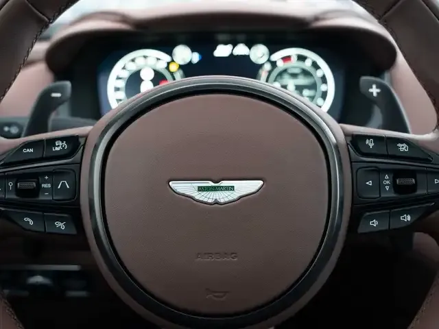 Aston Martin DBX