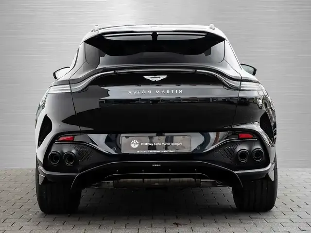 Aston Martin DBX