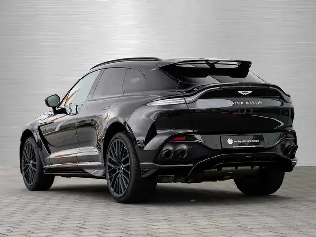 Aston Martin DBX