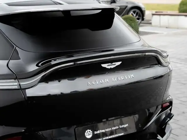 Aston Martin DBX