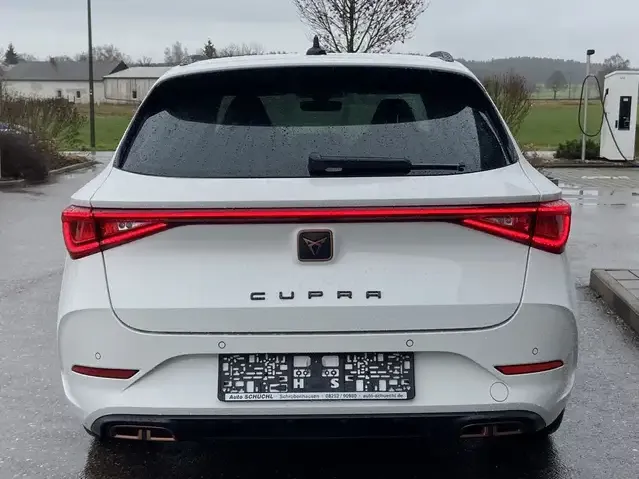 CUPRA Leon