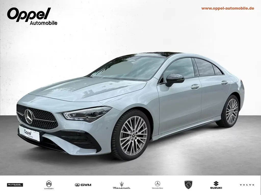 Mercedes-Benz CLA 200