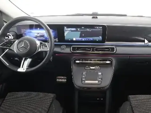 Mercedes-Benz V 250